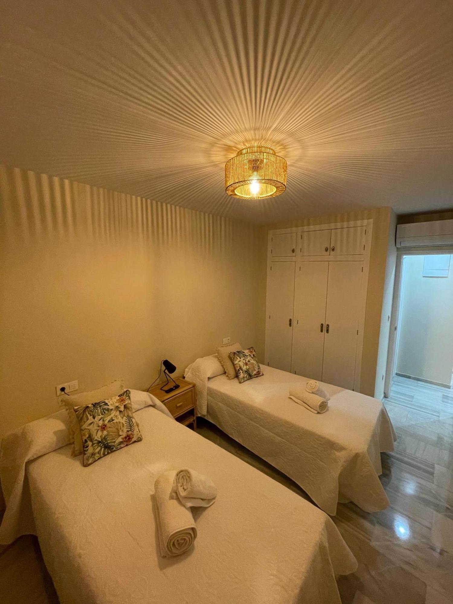 Apartamento Las Olas Playa De Levante Benidorm Luaran gambar